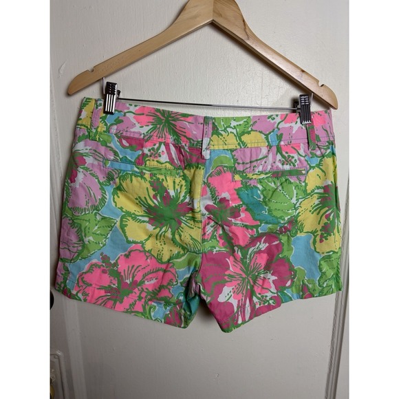 Lilly Pulitzer Pink Green Floral Tropical Print The Callahan Short Size 8 - Picture 2 of 8
